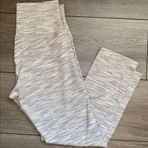 Lululemon wunder under crops